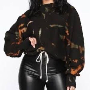 Emery park adjustable length/waist tie black tie-dye crewneck sweatshirt size S